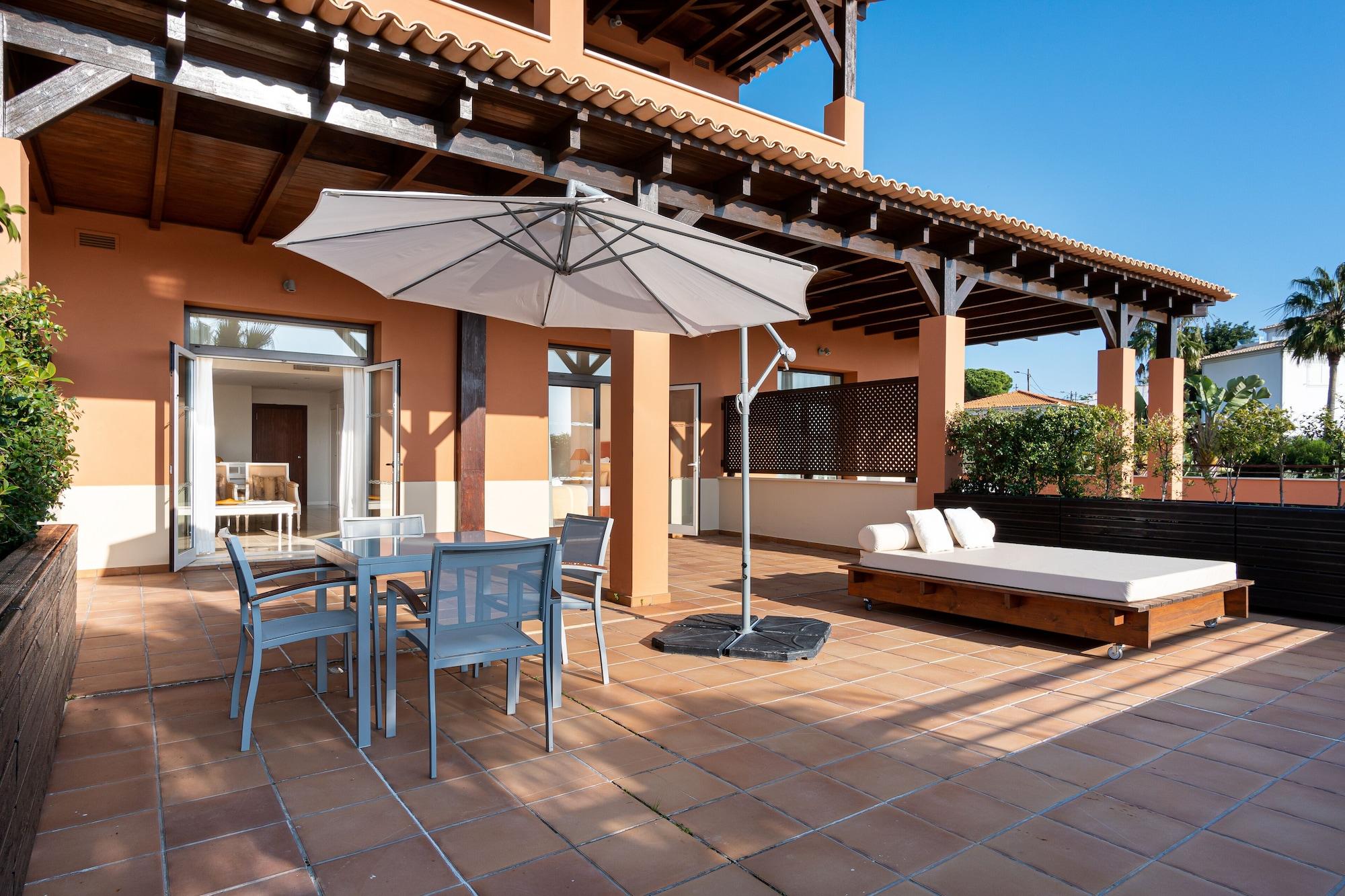 Monte Santo Resort Καρβοέιρο Εξωτερικό φωτογραφία A terrace at the hotel