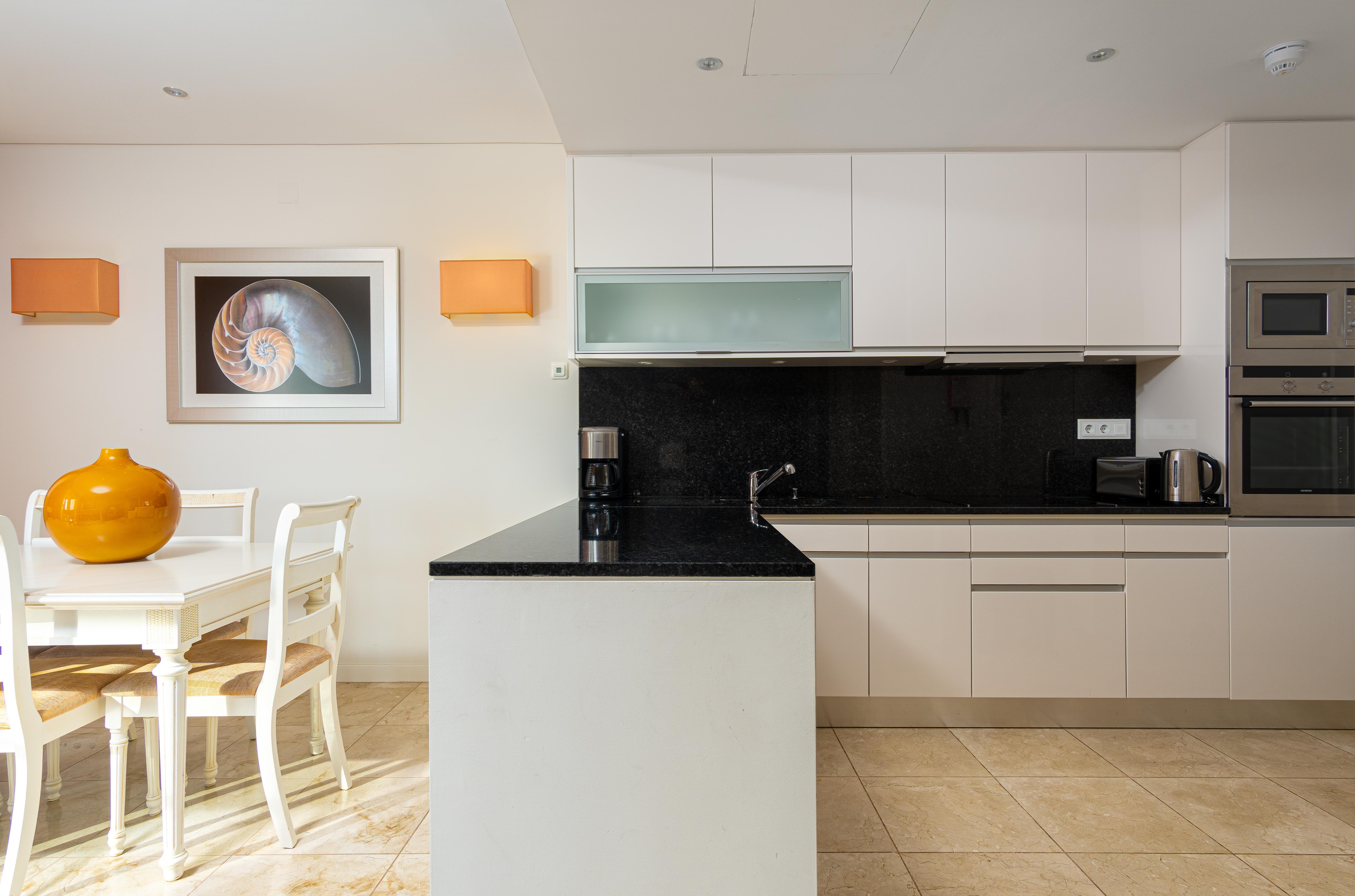 Monte Santo Resort Καρβοέιρο Εξωτερικό φωτογραφία A modern kitchen