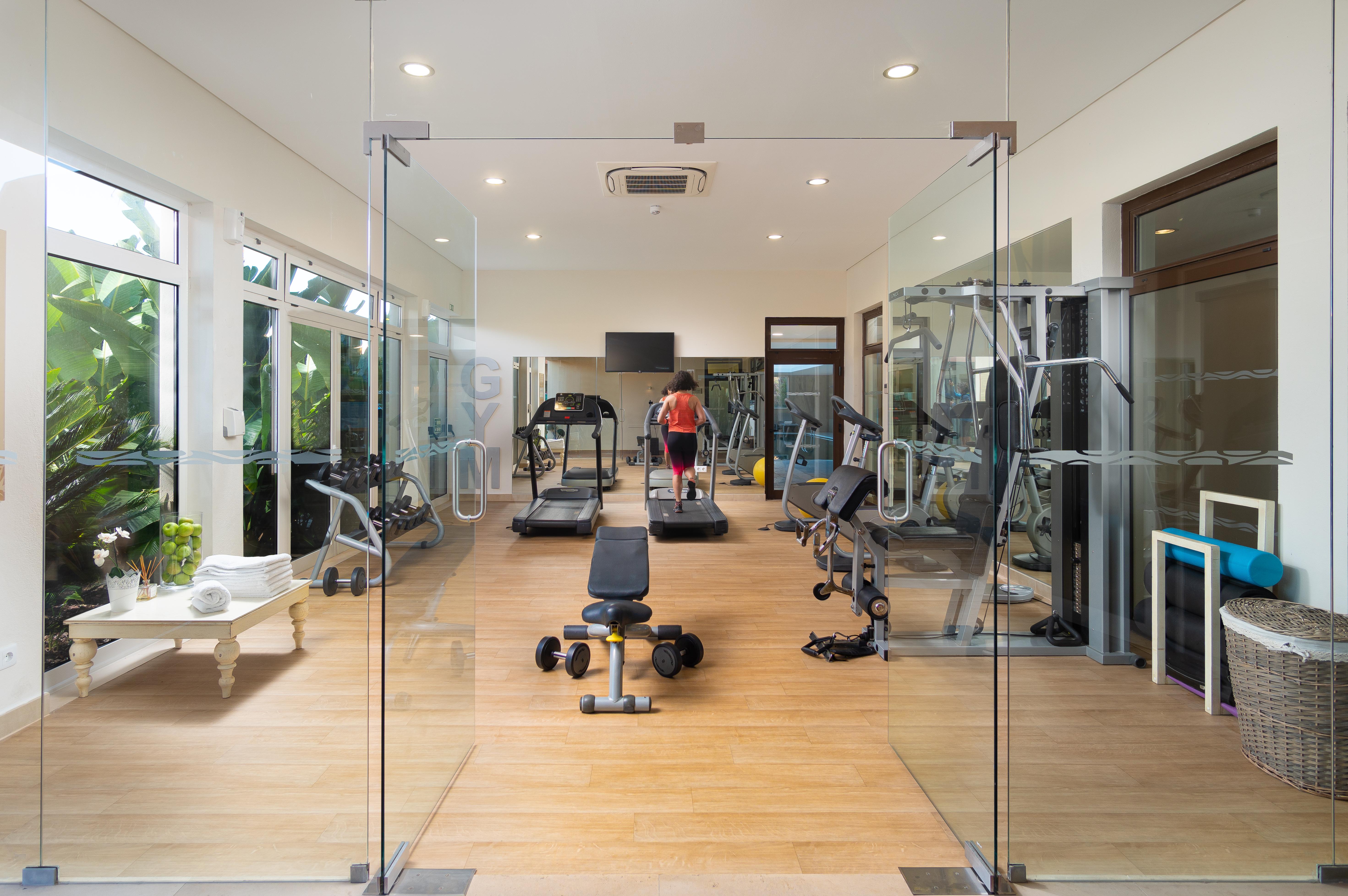 Monte Santo Resort Καρβοέιρο Εξωτερικό φωτογραφία The gym at the hotel
