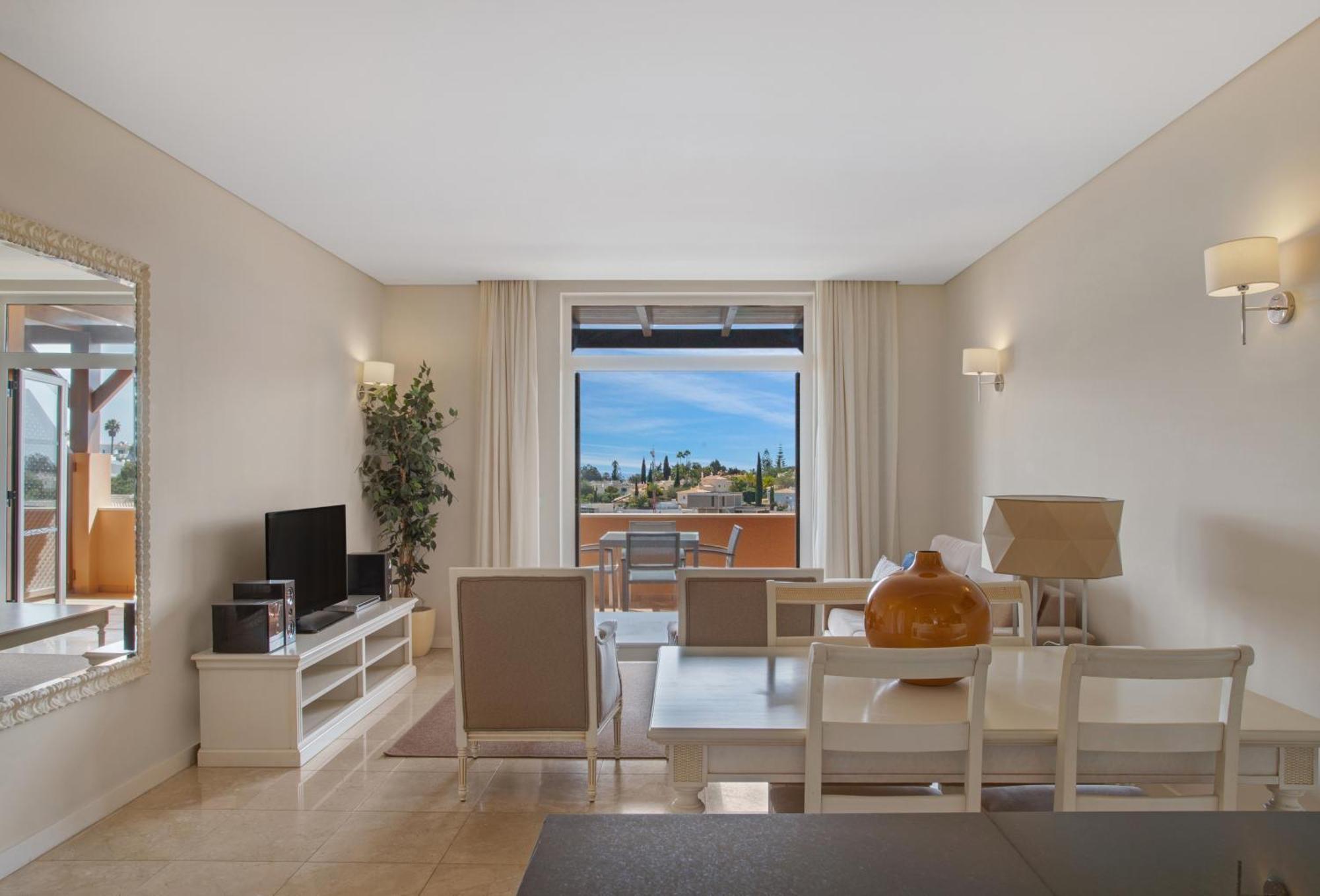 Monte Santo Resort Καρβοέιρο Εξωτερικό φωτογραφία A staged living room