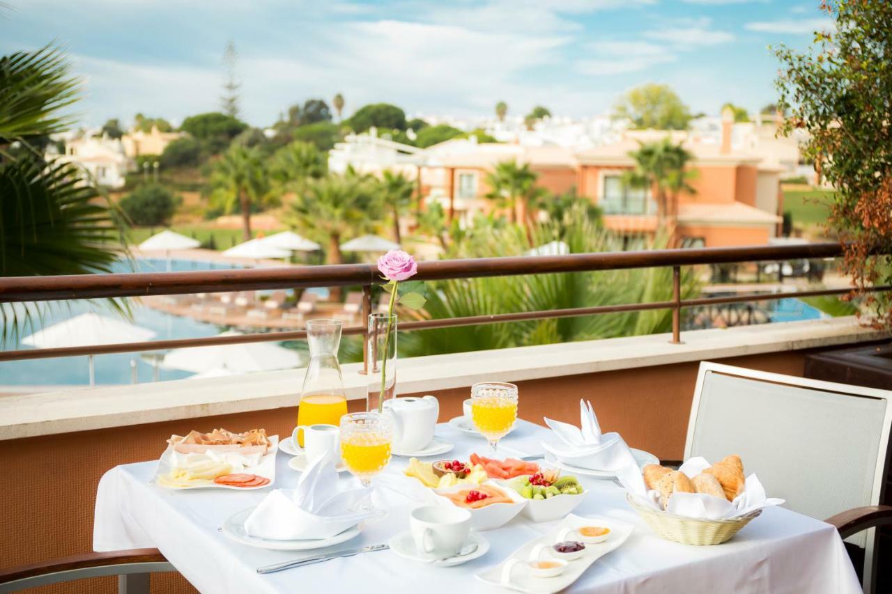 Monte Santo Resort Καρβοέιρο Εξωτερικό φωτογραφία A breakfast table at a hotel