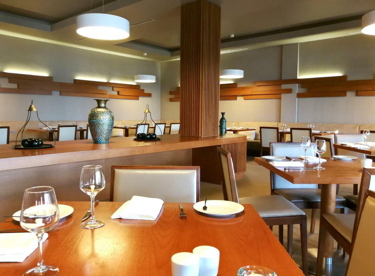 Monte Santo Resort Καρβοέιρο Εξωτερικό φωτογραφία Interior of the restaurant